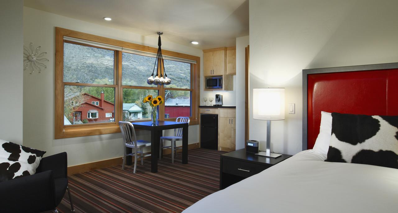 Hotel Minturn Esterno foto