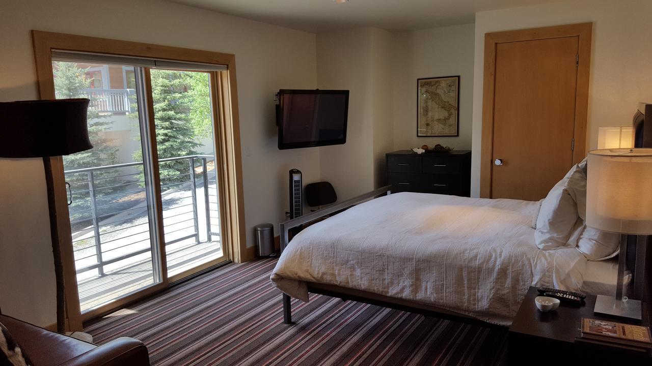 Hotel Minturn Esterno foto